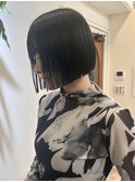 前下がりボブ