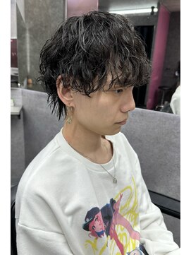 スライバイリアオオサカ(Sly By Ria OSAKA) 波巻きパーマ/ウルフヘア【梅田】【大阪】