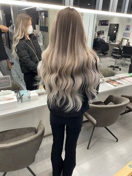 キング 枚方店(K!ng) 縮毛矯正髪質改善ハイライトレイヤーカット枚方美容室エクステ