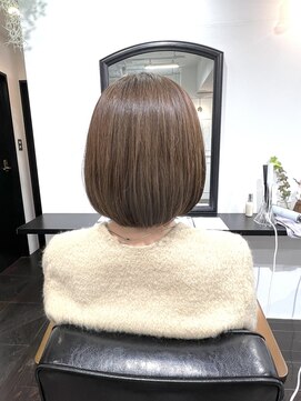 パレータ(PALETA) シルキーボブ