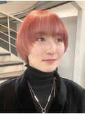 マッシュショートヘアピンクカラーペールピンク耳掛けショート