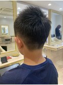 スポーツ男子サイドすっきり！ツーブロ風ベリーショートで爽快に