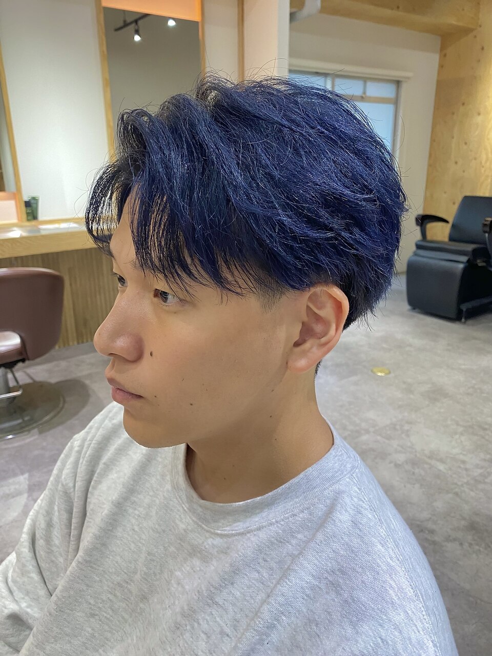 レッドネイビーヘア 2025年夏】レッドカラーの髪型・ヘアアレンジ｜人気順