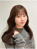 20代ぱっつん前髪で結んでもかわいいフェイスレイヤー