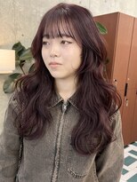 ノード(NODE)&nbsp;栄黒髪垢抜けレイヤーロングスタイル　ワインレッド