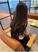 ナチュラル艶ロング×シアーバング