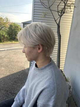 ウェイズ(WAYS) センターパート/ブロンド/ニュアンスパーマ