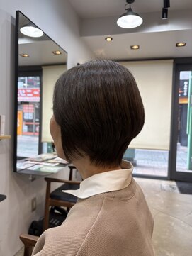 リンク バイ フォーラボ 綱島(Link by ForLABO) 首元まできれいに見える 大人の丸みショートボブ【綱島】