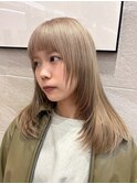ハイトーンベージュ×マッシュレイヤー