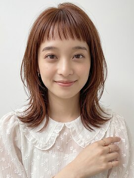 リリー(Rilie) オン眉ミディアム/前髪あり/透明感ベージュカラー/20代/30代