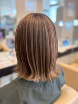 ヘアショップエヌアンドエー 久喜 栗橋店(hairshop N&A)&nbsp;ハイライトが映える外ハネ切りっぱなしボブ