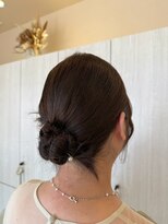 ビーグレイス シモエド店&nbsp;お呼ばれセット×30代カチモリ風お団子ヘア