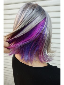 イーアップ バイ ボス(e up by boss) 切りっぱなしボブ【インナーにユニコーンカラー】