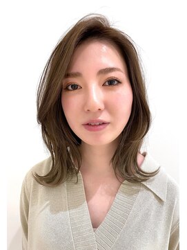 コルソ バイ ケーツー(CORSO by k-two) 【CORSO by k-two西宮北口】外ハネくびれミディ[門戸厄神]