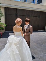 パリスパート2&nbsp;洋装 ピンク ナチュラル シンプル シニヨン ヘアアレンジ