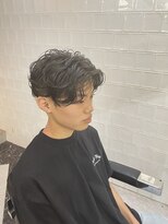 メリケンバーバーショップ フクオカ(MERICAN BARBERSHOP FUK)&nbsp;かき上げヘアショートレイアーくせ毛風パーマコンマヘア678