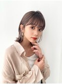 20代30代大人可愛いアッシュベージュくびれボブ耳掛け透明感