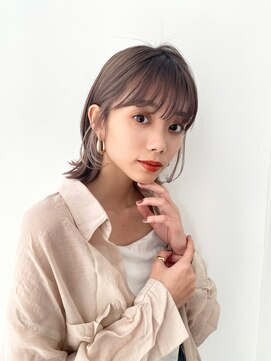 ヴェイン 渋谷(vain) 20代30代大人可愛いアッシュベージュくびれボブ耳掛け透明感