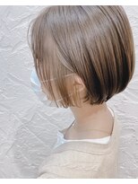 カモン(CAMON)&nbsp;[CAMON. ]#ピアスカラー#グレージュカラー#似合わせボブ