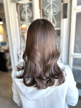 リリー(Lily) ニュアンスカラー/ブラウン