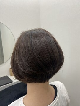 ウェィブズ(waves) 大人ボブ