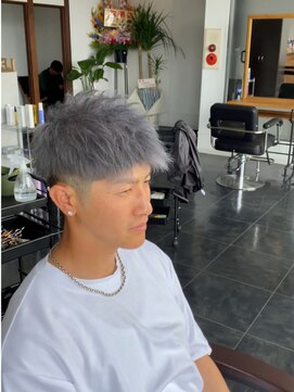 リープ(LEAP) ハイトーンショート