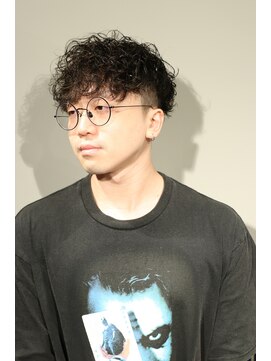 ツーエイチ 新宿(2H) 新宿/波巻きパーマ/メンズパーマ/新宿理容室/新宿駅