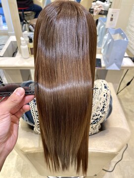 エイミーバイアフロートザガーデン 浦和店(amie by afloat the garden) ダメージを取り除くピーリングカット【浦和】