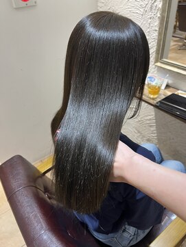 アマレット(Amaretto) オリーブグレージュ