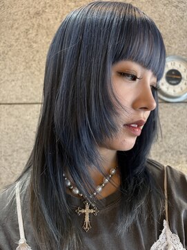 リンダ ルーナ(LINDA Luna) ブルー/ダブルカラー/トリプルカラー/ブリーチ/デザインカラー