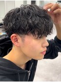 スペインカールツイストスパイラル刈り上げ高め