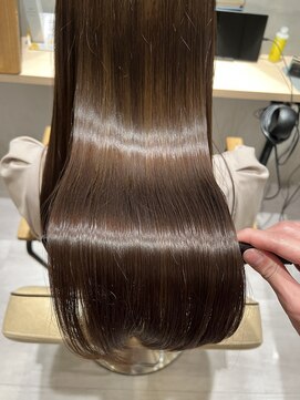 フレーム へアアンドトリートメント 天王寺北口店(FRAME) 艶髪ストレートスタイル