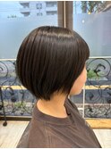 ショートボブ