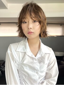 ヴェイン 渋谷(vain) 渋谷顔周りレイヤーボブレイヤーカット/ベージュカラー
