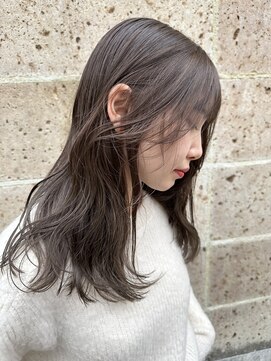 シロ(SiLO) ミルクティーグレージュ×ウェーブヘア◇