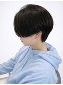 30代40代小顔ヘアハンサムコンパクト丸みショートボブ