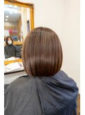 白髪ぼかしハイライト×艶ボブ 30代の透明感カラー