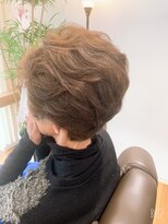 リクラ(rikura)&nbsp;襟足スッキリ！エレガントショートスタイル