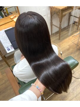 アンダーバーホワイトモデ 河内長野(_WHITE mode) ※20代30代ULTOWA髪質改善TRダークブラウンカラー