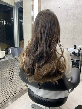 イキ 表参道(iki omotesando) 大人ガーリー/モード/チョコレート[表参道駅]