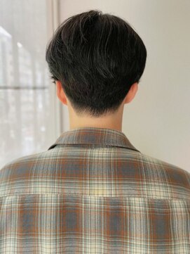 ハニーシブヤ(HONEY shibuya) ビジネスOKアップバングショート３