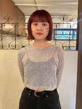 フランチェスカ(Francesca) テラコッタカラー/すきバサミを使わないボブ/カシスピンク◎