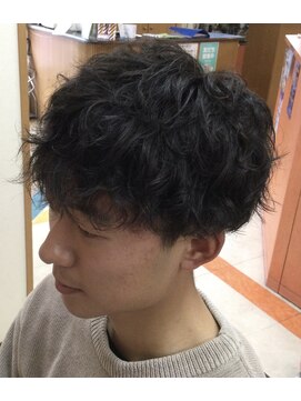 クリスタル(CRISTAL) 刈り上げマッシュ×スパイラルパーマ