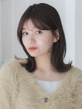 ガーデンヨコハマエスト(GARDEN YOKOHAMA est) ミディアム　レイヤー　エアリーロング　グレージュ　美髪　丸型