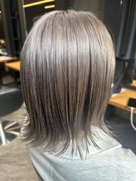 RC グレージュカラー