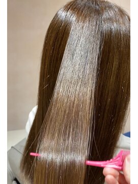 レコ(RECO) 髪質改善さらツヤロングヘア