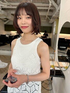 ラヴィズム(LUVISM) ◎韓国ヘアー顔周りレイヤーおくれ毛前髪万代新潟