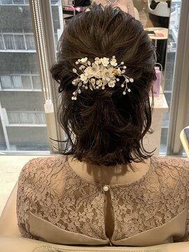 ルサロンニイマル(Le Salon 二○) 【流音】ハーフアップ/ヘアアレンジ/ヘアセット/結婚式/お呼ばれ