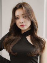 エインアンリー 明治神宮前(AIN.ANLY.)&nbsp;着物メルティカラーくびれロング似合わせカットロングレイヤー