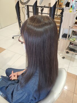 アッシュ 二俣川南口店(Ash) 30代40代50代/ロングストレート/縮毛矯正